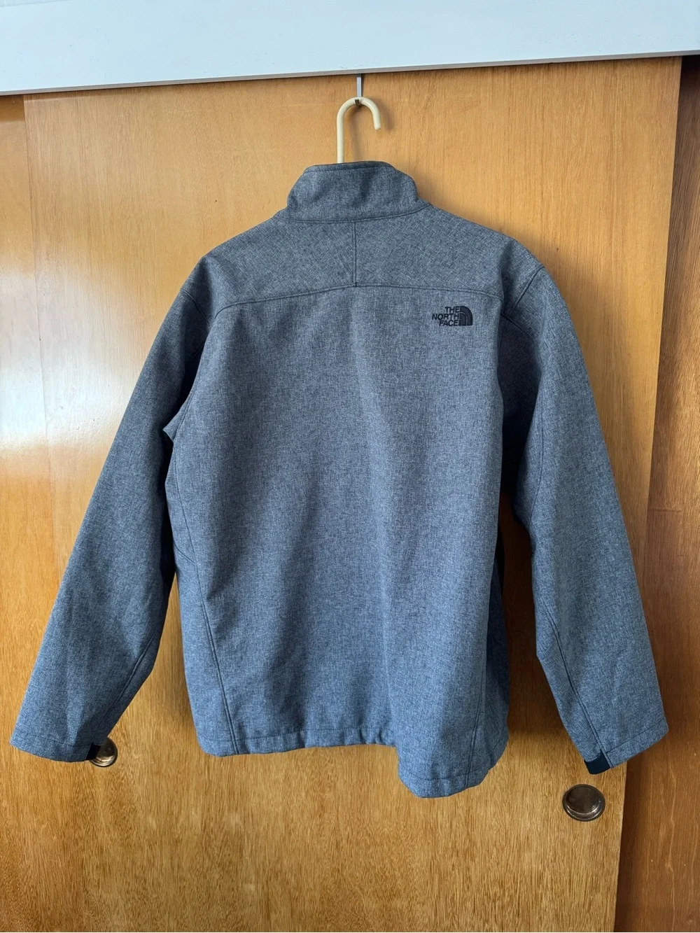 The North Face Men’s Gray Softshell Performance Jacket